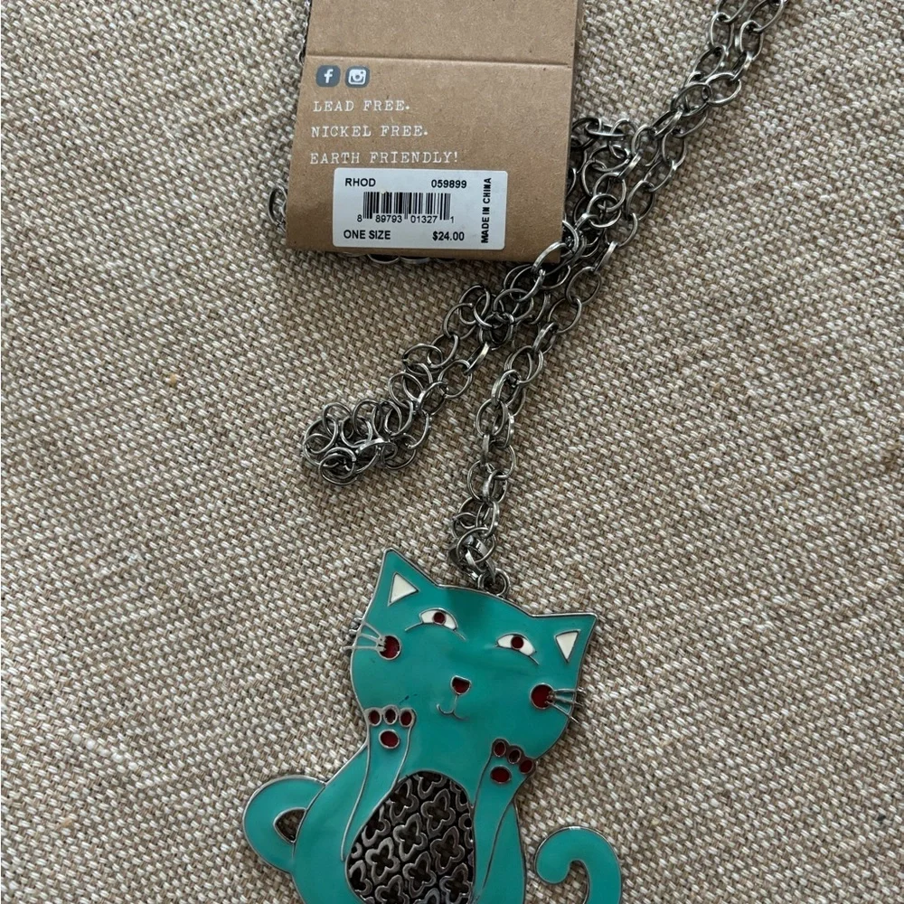 Turquoise‎ Cat Pendant Necklace